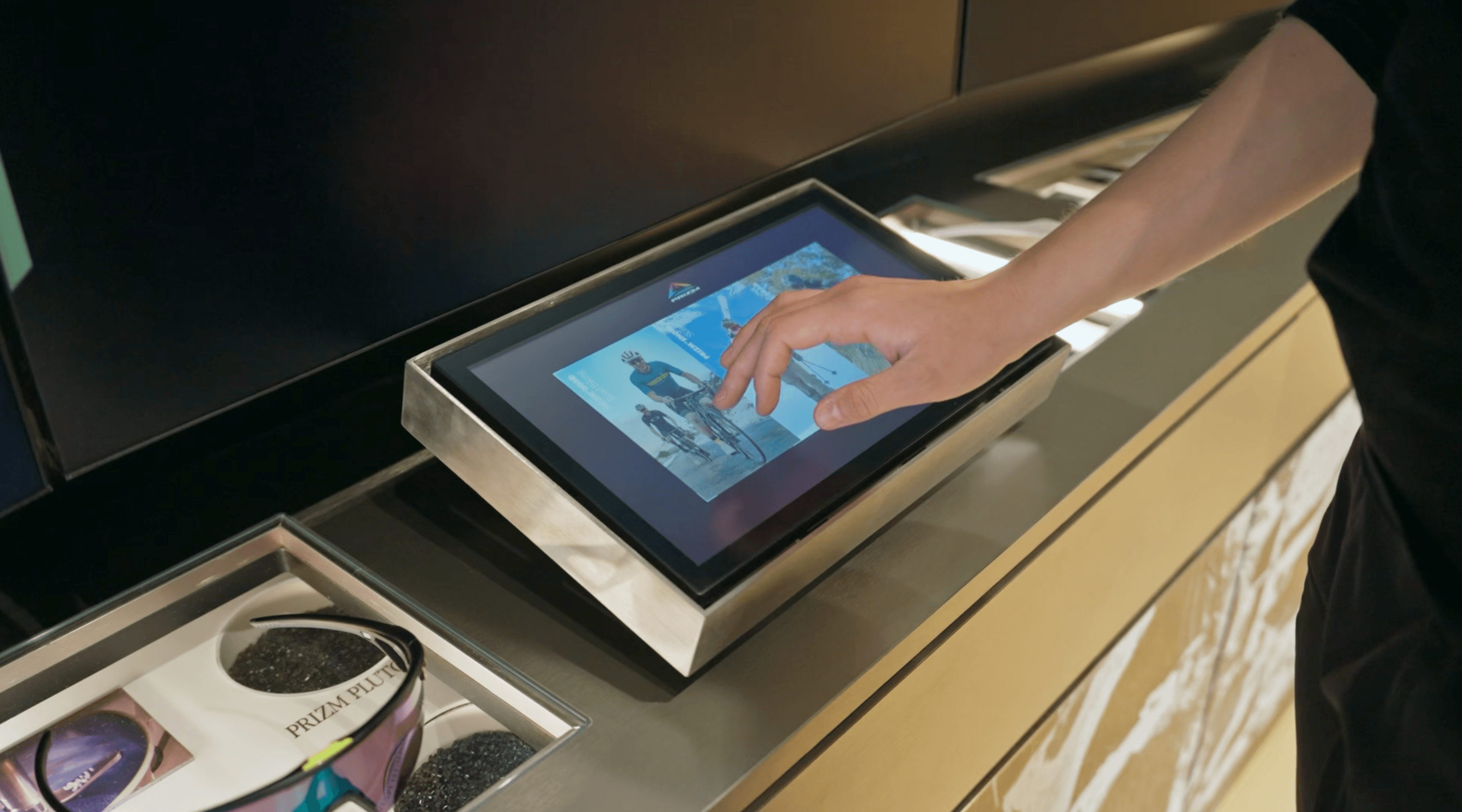 Oakley Subzero Holo Podium - Image 4