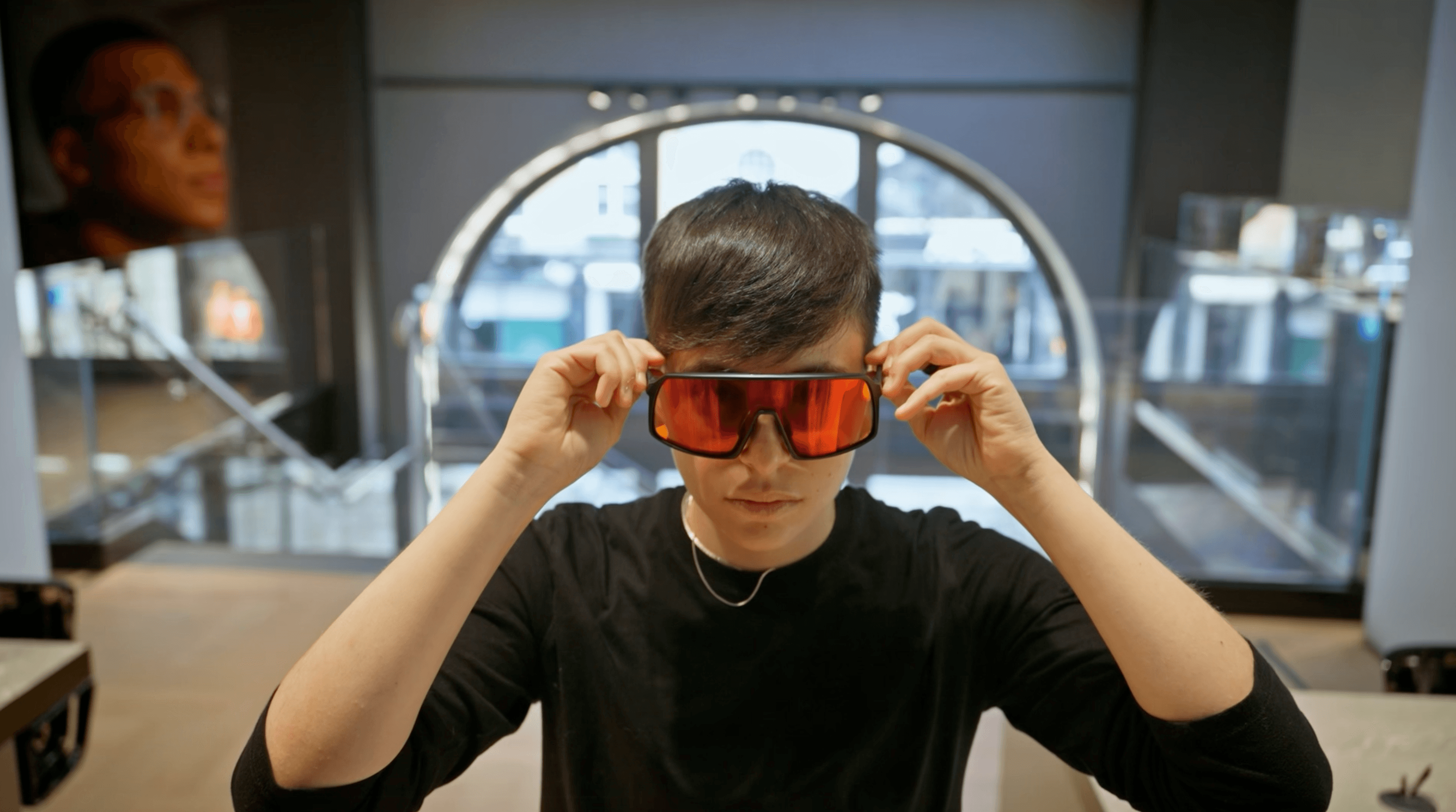 Oakley Subzero Holo Podium - Image 3