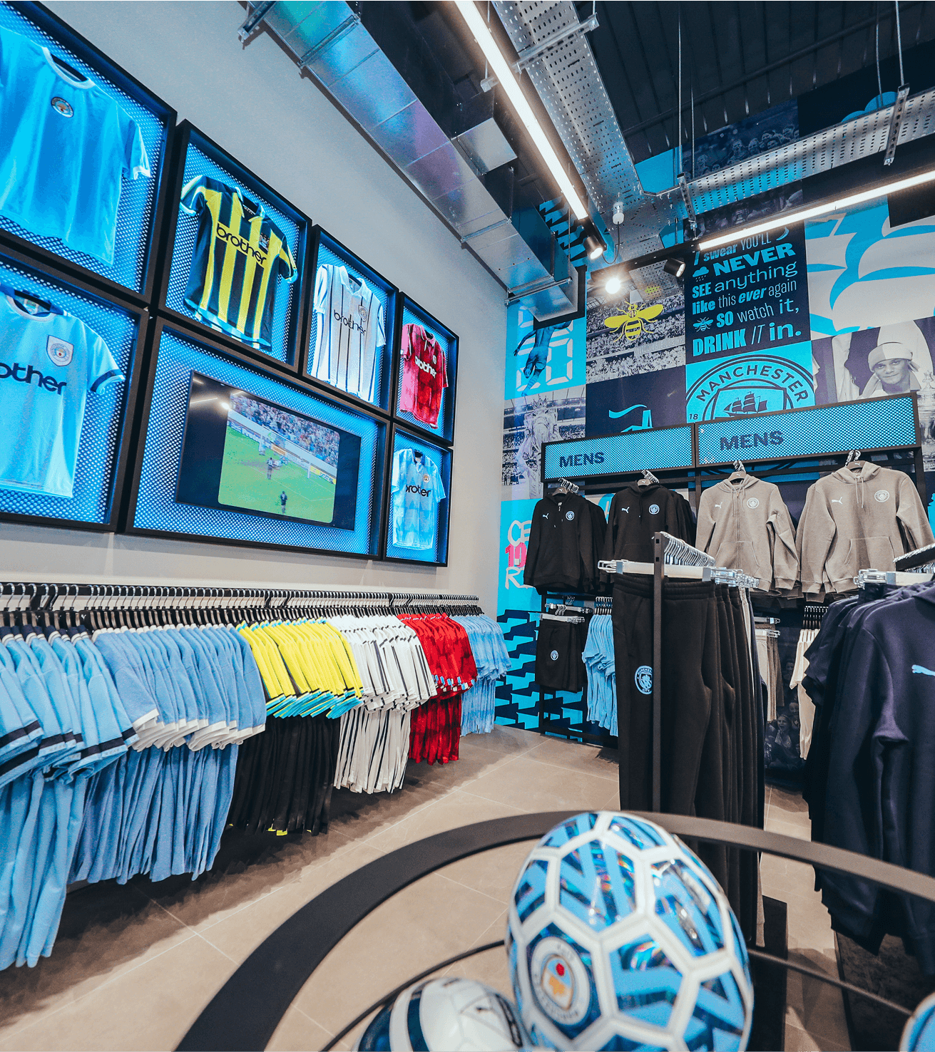 Manchester City Digital Fan Experience Store - Image 5